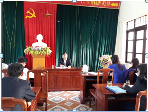 Đ/c Nguyễn Cao Cường – Huyện ủy viên, Chủ tịch Hội Nông dân huyện chủ trì hội nghị.