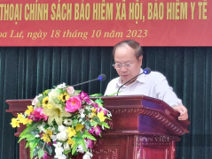 Ông Phạm Văn Đức-Phó trưởng Ban xã hội, dân số, gia đình Trung ương Hội Nông dân Việt Nam phát biểu tại hội nghị. Ảnh: Vũ Thượng